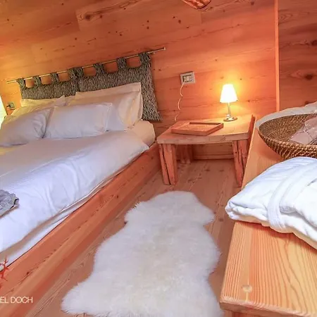Nel Doch Cheia Hotel *